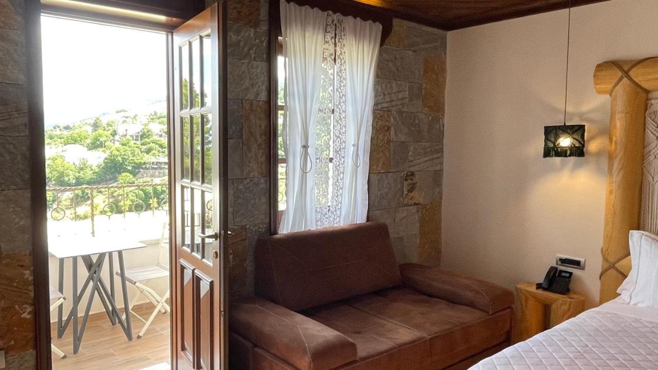 Kerculla Resort Gjirokastër 外观 照片