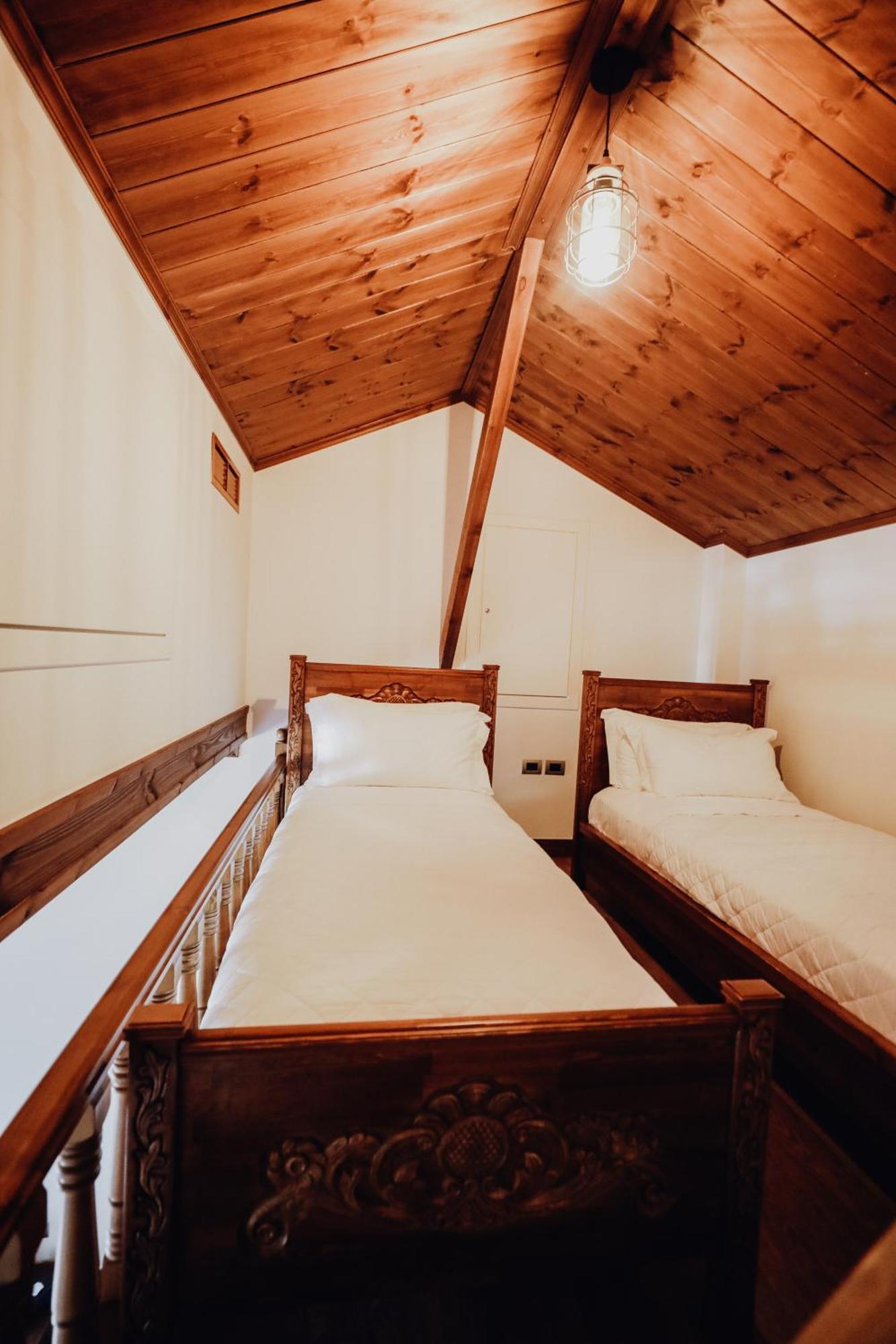 Kerculla Resort Gjirokastër 外观 照片