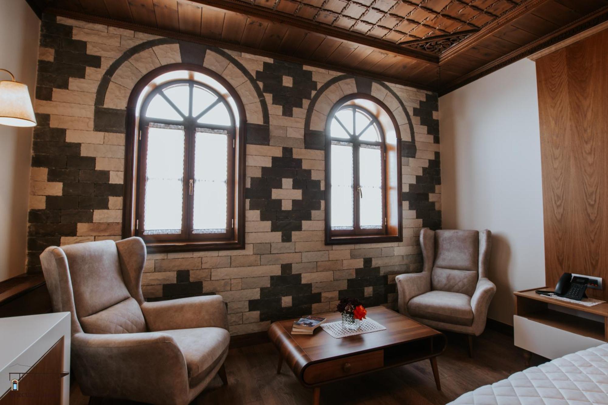 Kerculla Resort Gjirokastër 外观 照片
