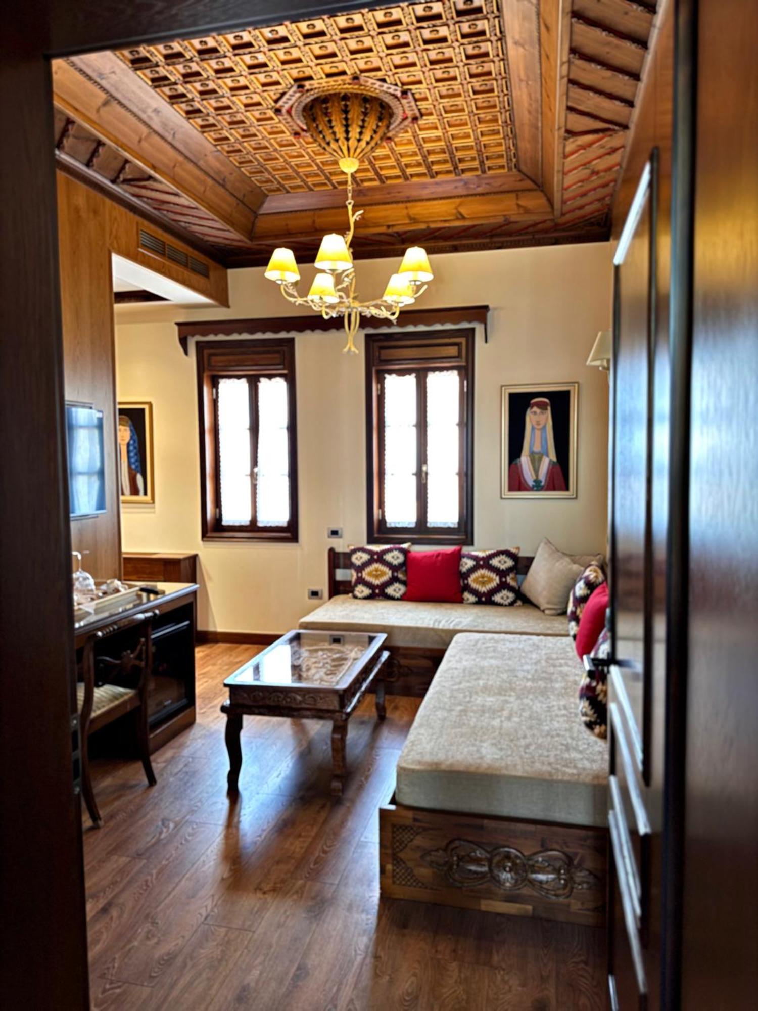 Kerculla Resort Gjirokastër 外观 照片